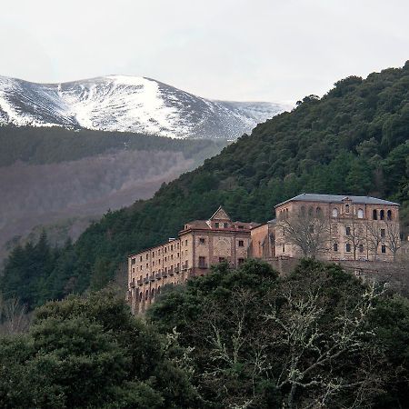 Monasterio De Santa Maria De Valvanera Anguiano Extérieur photo
