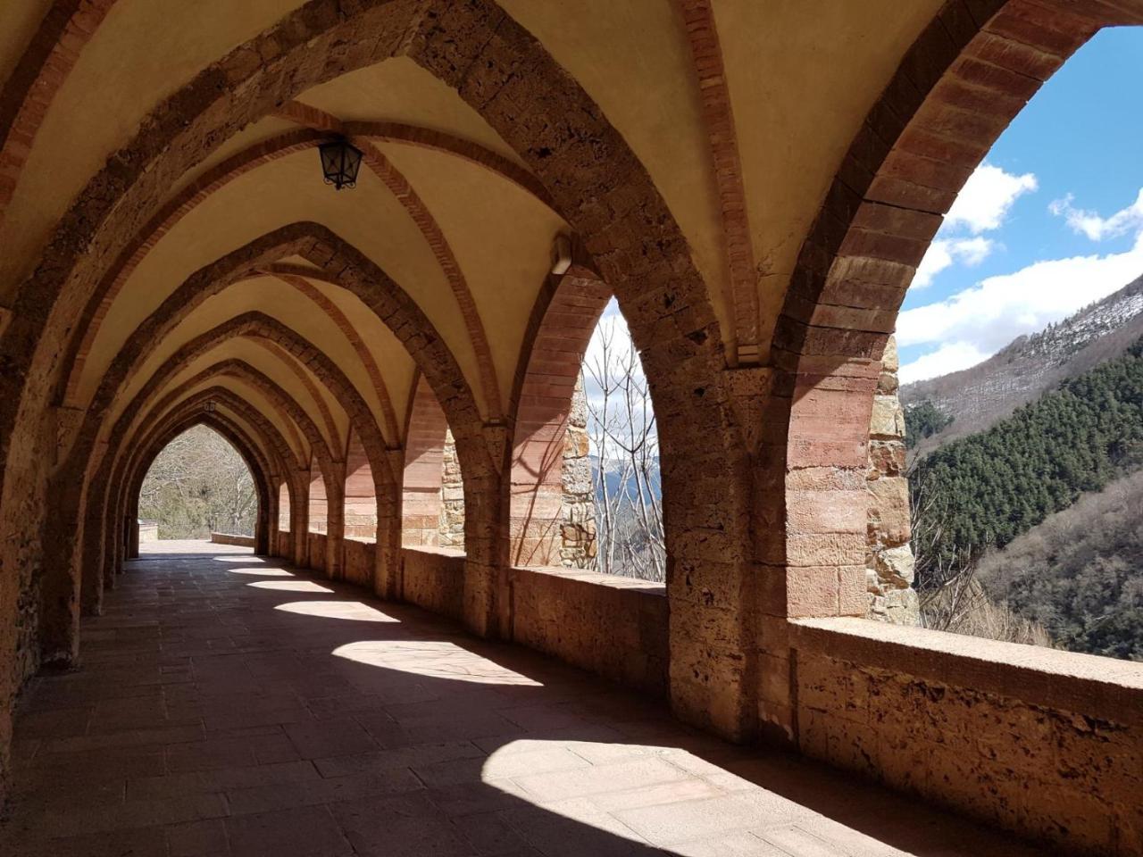 Monasterio De Santa Maria De Valvanera Anguiano Extérieur photo