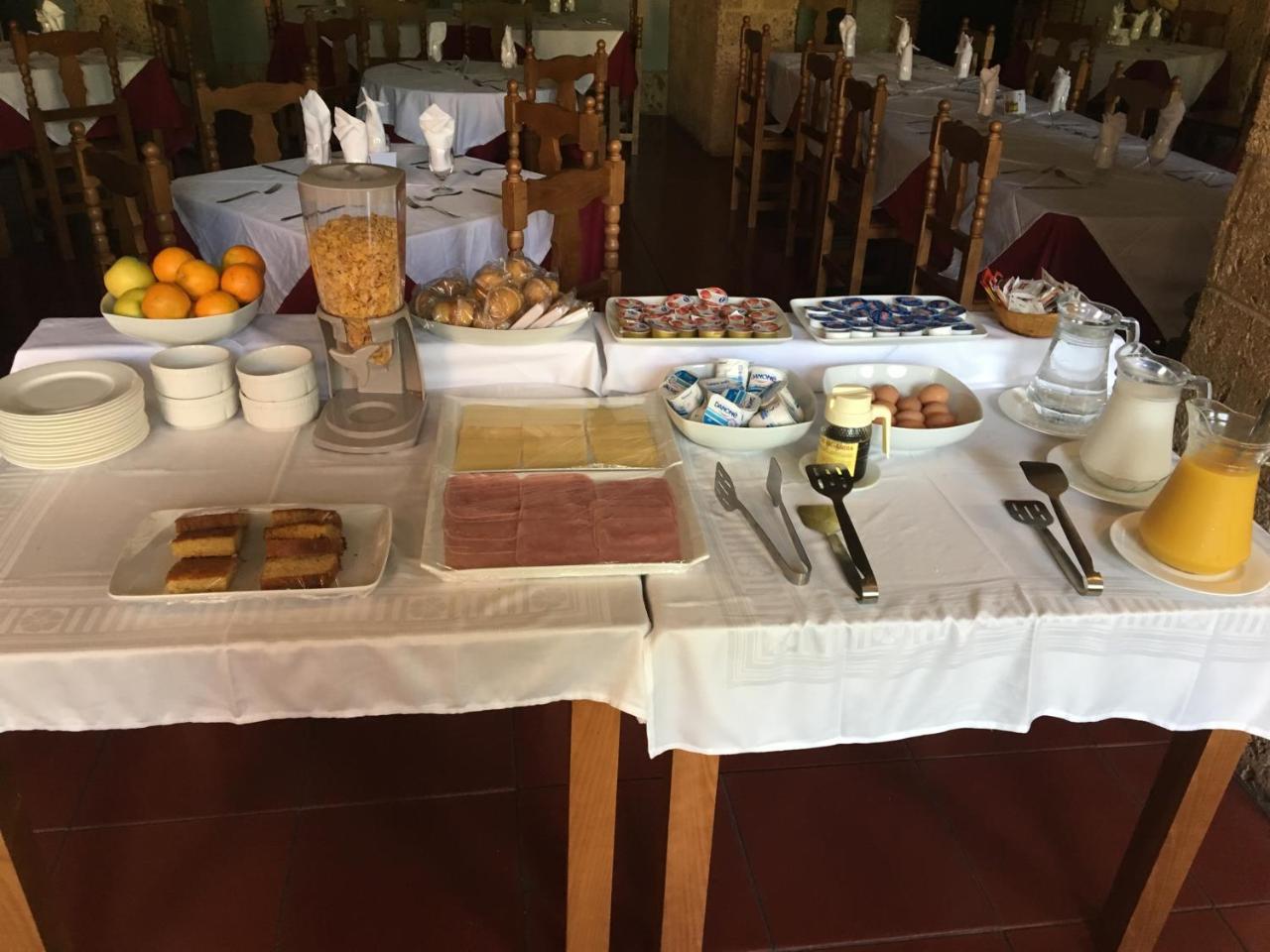 Monasterio De Santa Maria De Valvanera Anguiano Extérieur photo